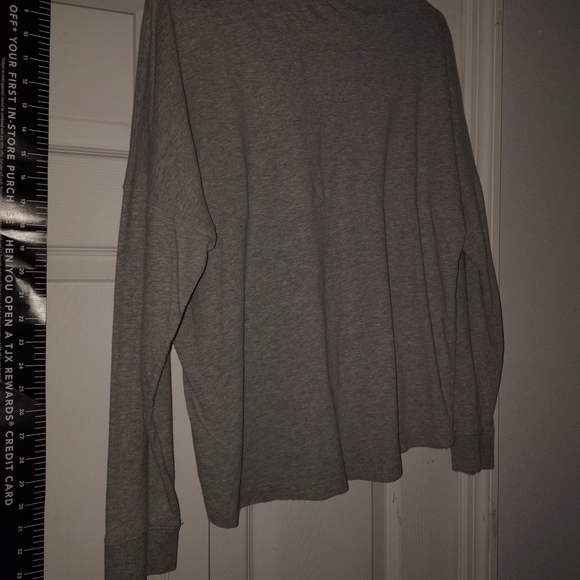 Aeropostale Gray Long Sleeve Shirt - Picture 5 of 6